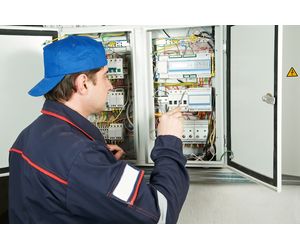 Шкафы с Монтажной Панелью